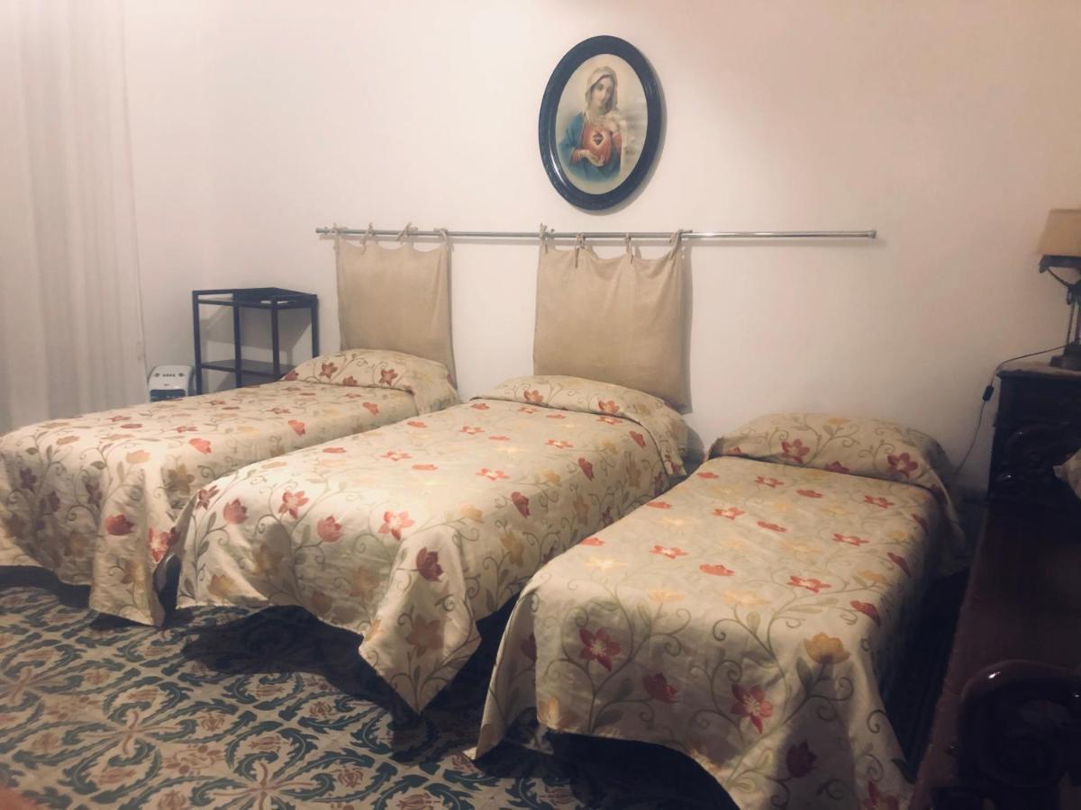 Guesthouse City Center Bari Esterno foto