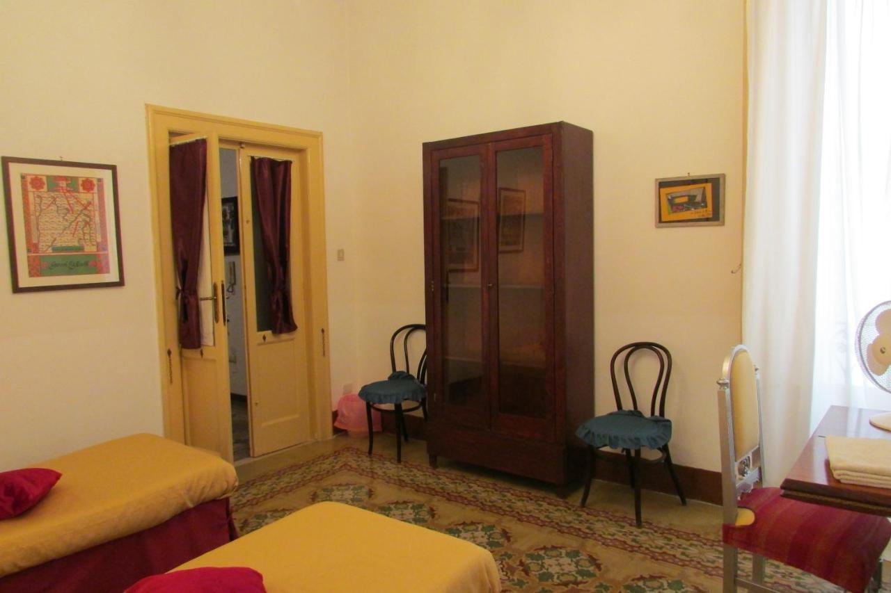 Guesthouse City Center Bari Esterno foto