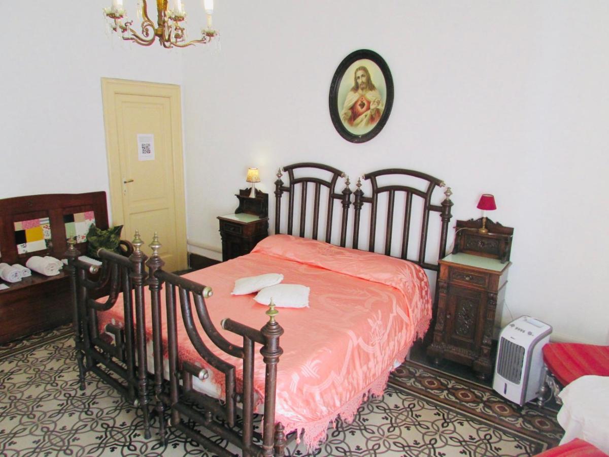 Guesthouse City Center Bari Esterno foto