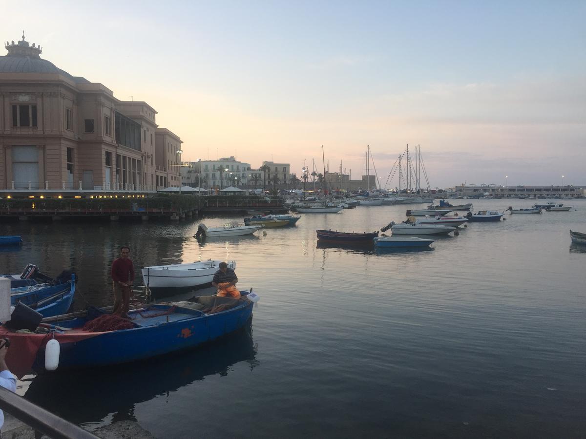 Guesthouse City Center Bari Esterno foto