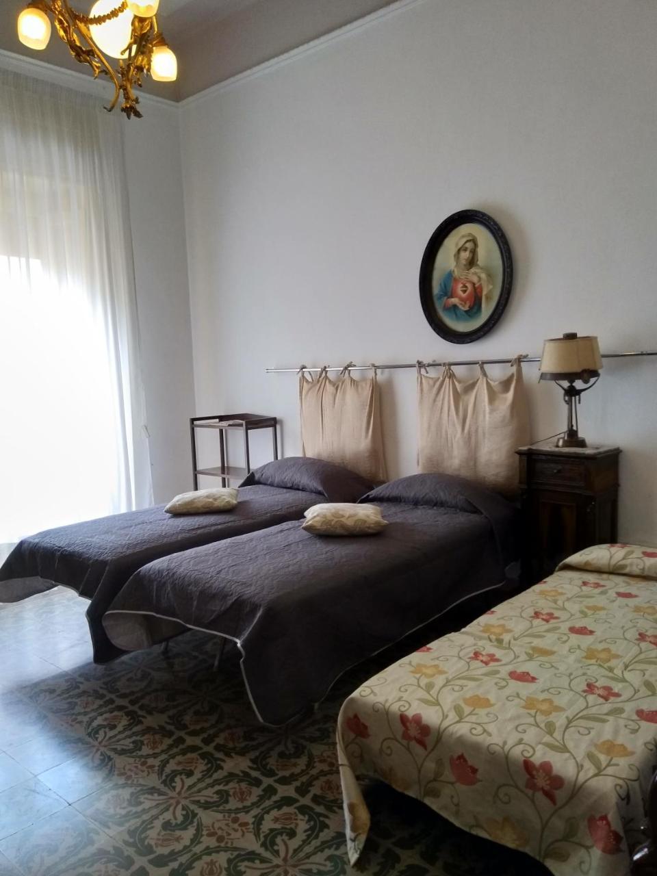 Guesthouse City Center Bari Esterno foto
